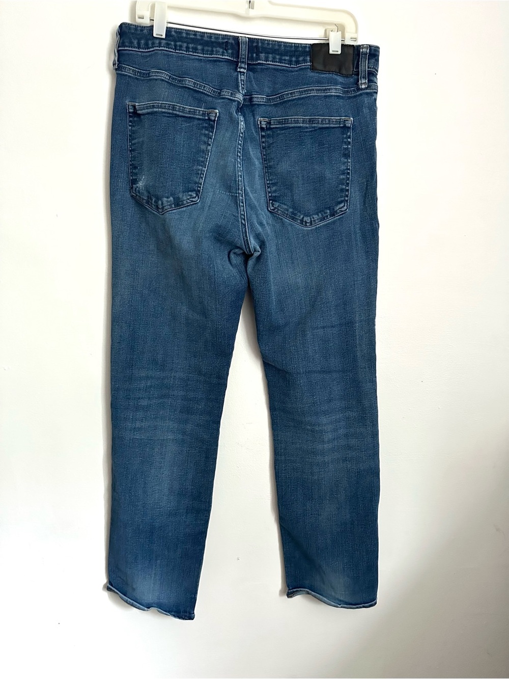 Men’s Express Straight Ripped Jeans - Picture 3 of 8